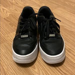 Nike Air Force 1’s sage XX low